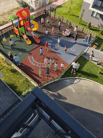 Vâmzare apartament 3 camere in Ozone Residence Tractorul Brașov cu parcare