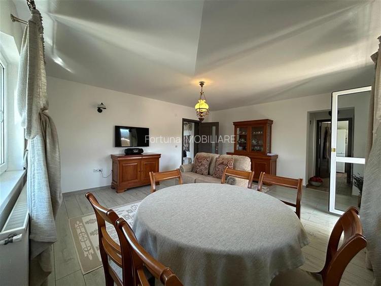 Apartament 2 camere, la casa, Cristian - 3