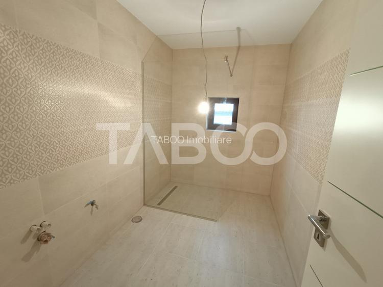 Casa 10 camere 390 mp utili - pe strada Calea Poplacii din Sibiu - 24
