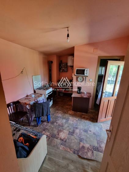 CASĂ LA ȚARĂ, SÂMBOLENI, COMUNA CAMARAȘU - 5