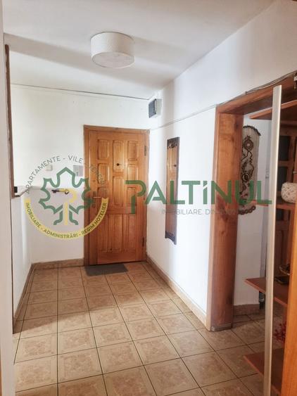 Apartament 3 camere, 2 băi, balcon, lift – Terezian, Sibiu, 73 mp