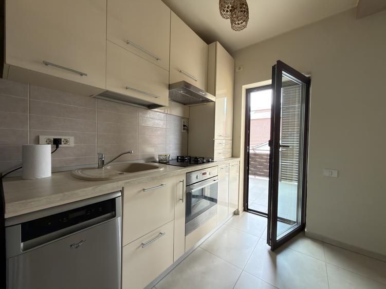 Apartament 3 camere, decomandat, etaj 1, 65 mp utili - Dumbravita