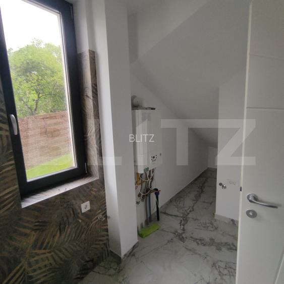 Reședință 130 mp, teren 432 mp, zona Bârnova - 13