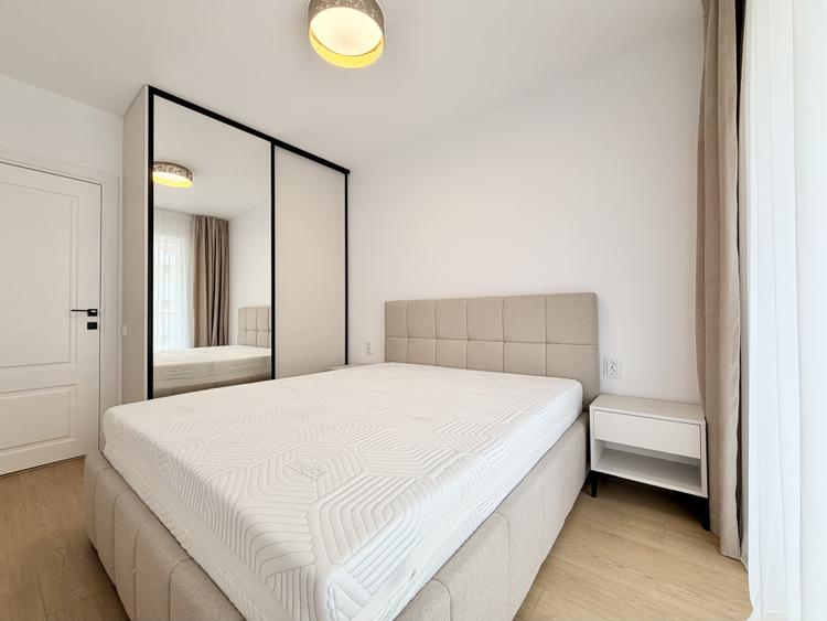Apartament NOU, 2 camere, 45 mp, balcon 10 mp,Eroilor Residence, garaj