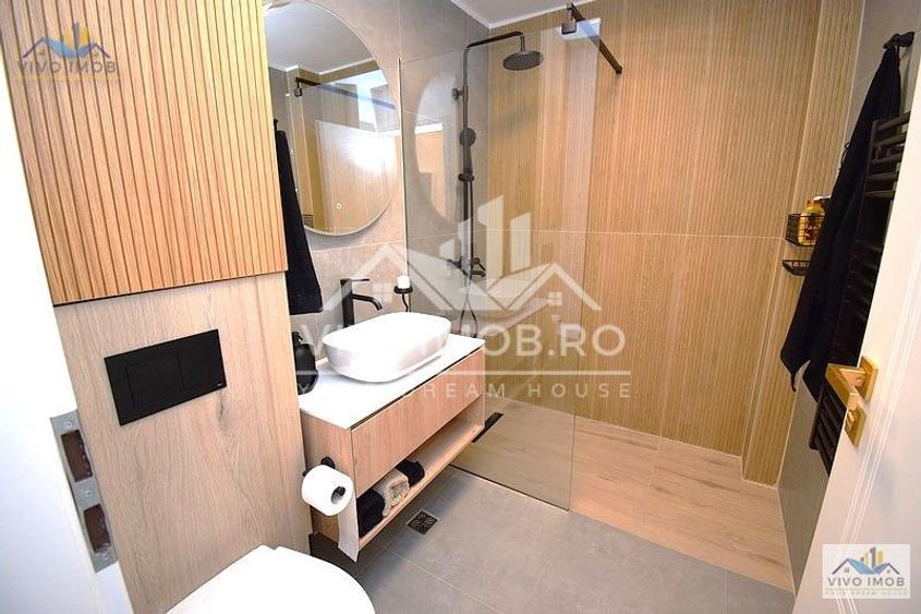 Bd Decebal / Prima Închiriere / mobilat și utilat Lux / terasă 14 mp