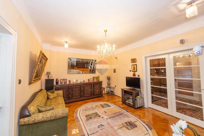 Casa de vanzare, 138 mpu, 244 teren, curte, garaj,  Cartierul Domenii - 5