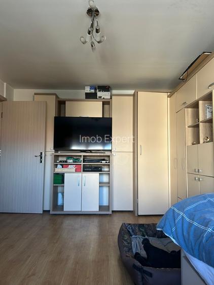 Vand apartament cu 3 camere Centrul Civic, Strada Toamnei - 4