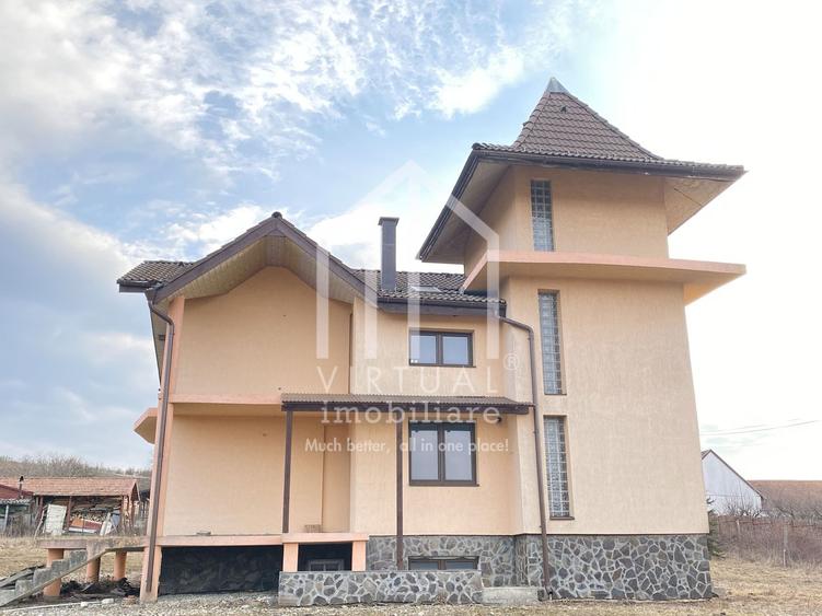 Casa de vanzare in Sibiu, parter si mansarda, teren de 2000mp