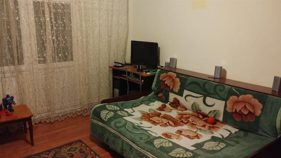 Apartament 2 camere semidecomandat Brosteni Buzau
