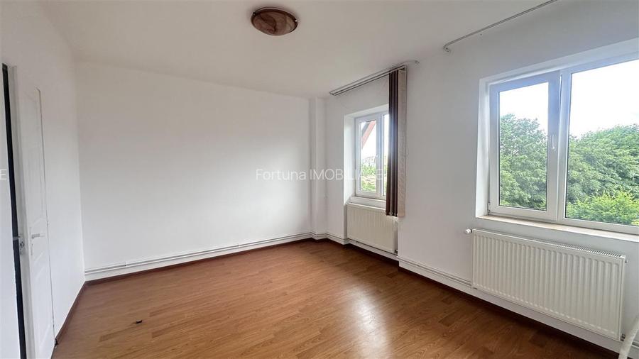 Apartament 2 camere zona Toamnei 94900 euro - 2