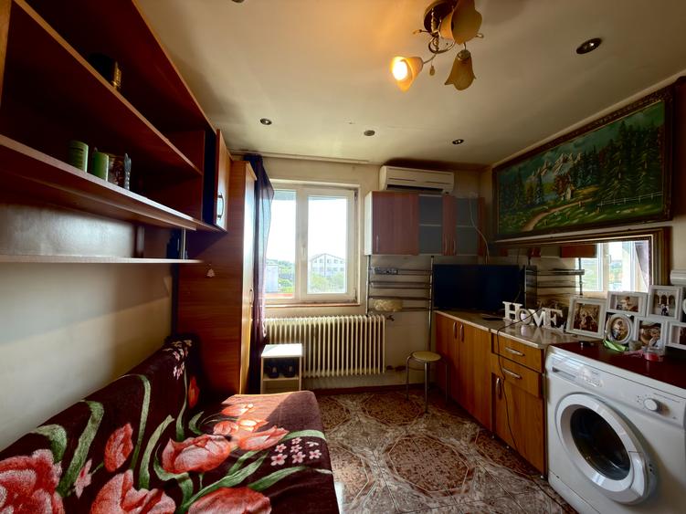 Garsoniera, etaj 3, mobilara si utilat, zona Steaua