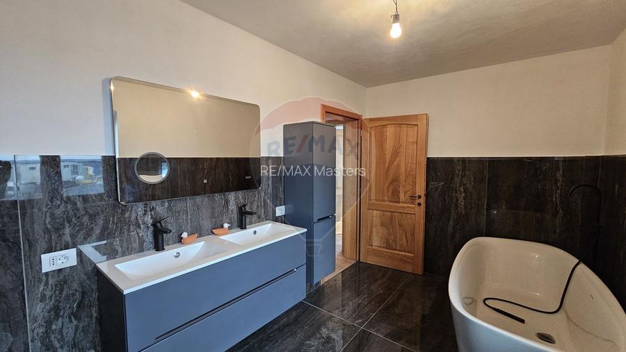 Casă / Vilă de lux, Scheia, Suceava - 20