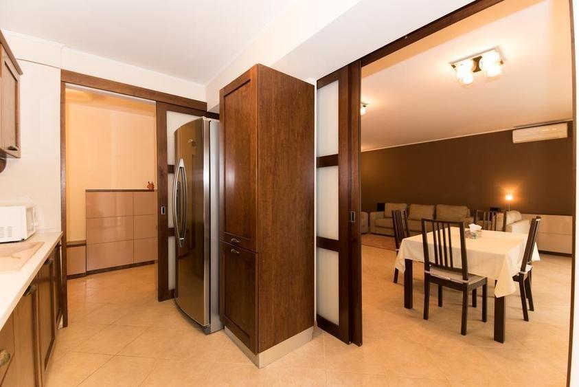 Închiriere Apartament cu 4 camere, 140 mp, 2 parcări subterane, Central Park 🌟