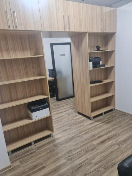 Inchiriere spatiu comercial, 6 incaperi, 133 mp, zona Cornitoiu