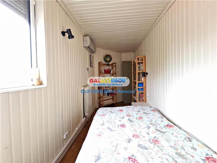 Casa veche renovata, parter+mansarda, curte proprie, Foisorul de Foc