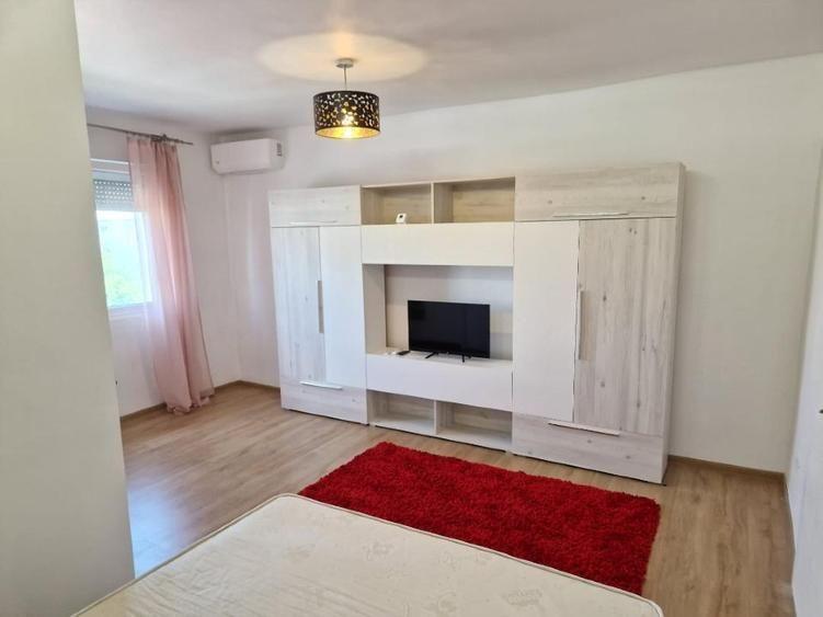 Apartament 1 Cam- Complexul Studentesc