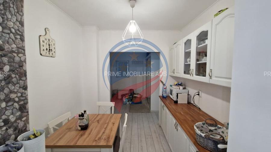 APARTAMENT 2 CAMERE DECOMANDAT, DROBETA TURNU SEVERIN , ZONA CRIHALA, ETAJ 3 / 4 - 4