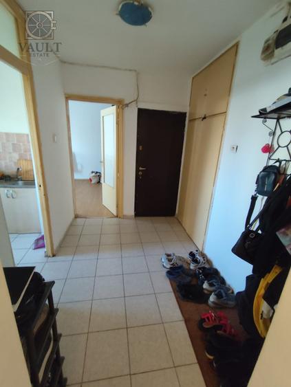 APARTAMENT 3 CAMERE-DECOMANDAT-BLOC REABILITAT-RAHOVA-BUZOIENI