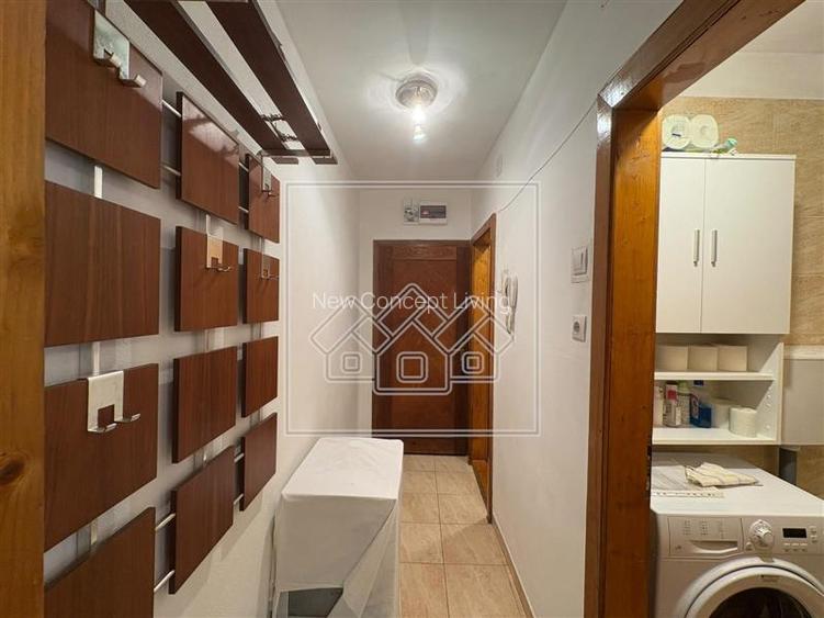 Apartament mobilat modern, 36 mp utili - Zona V. Aaron - 3