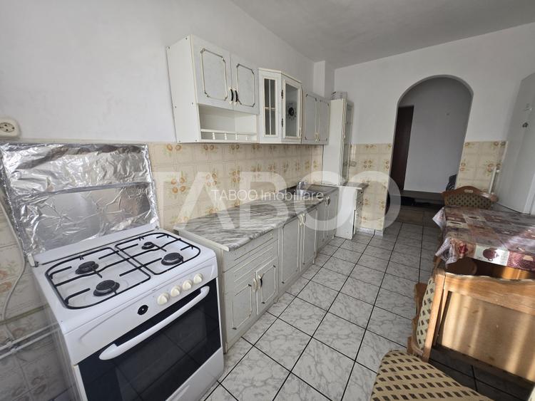 Apartament 2 camere de vanzare 52mp decomandat balcon Strand Sibiu - 6