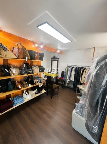 Spațiu comercial cu vitrină stradală, Centrul Istoric