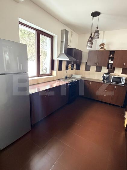 PENSIUNE deosebită Moieciu de Sus 7 camere cu baie proprie - 9