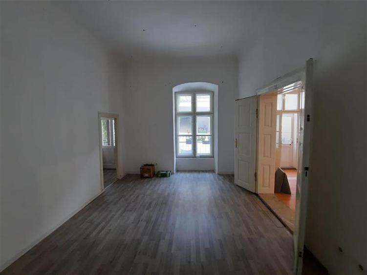 Spatiu pentru birouri, 106 mp utili, situat in zona Ultracentrala!
