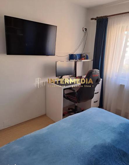 Apartament 2 camere I Decomandat I Cetate I etaj 3 I Mobilat si utilat I Etaj 3