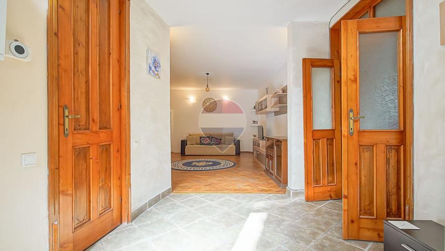 Apartament 2 camere, 73 mp, Centrul Istoric Brașov, Str. Castelului