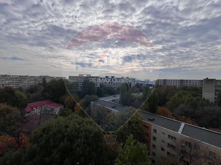 Apartament cu 2 camere de vanzare - Zona Alexandru Obregia - 12