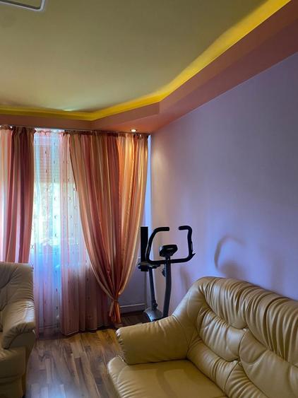 Apartament 3 camere I 1 decebmbrie 1918 I Vanzare