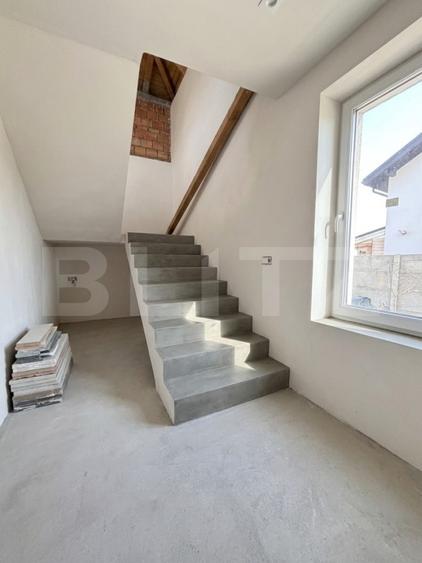 Casa individuala, 109 mp, 350 mp teren, zona Sanandrei