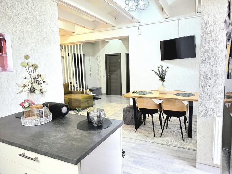 Penthouse 3 camere, 70 mp, zona Unirii – Ama Residence
