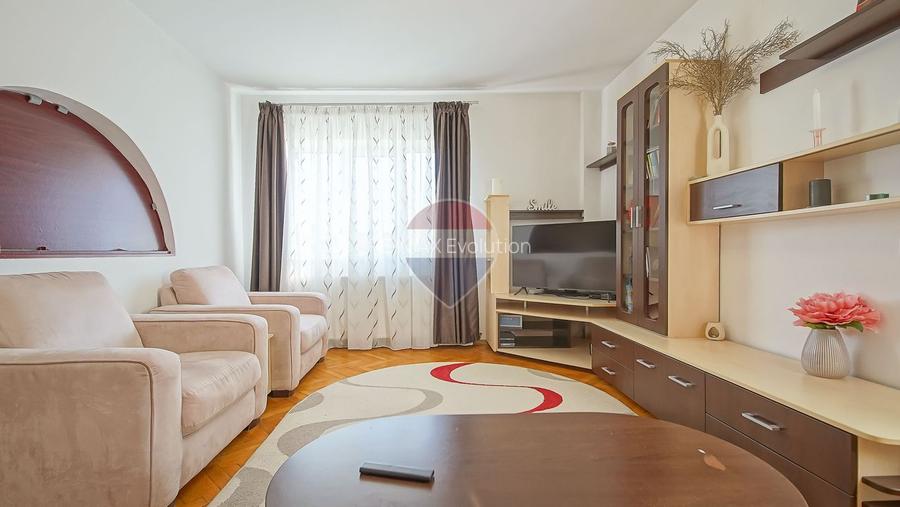 Apartament 2 camere Dobrogeanu Gherea | Racadau | loc parcare si boxa