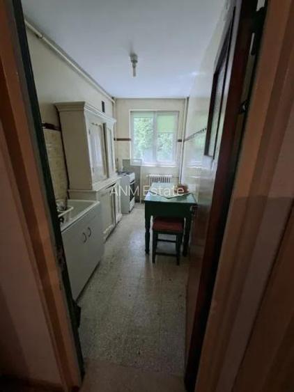 Apartament 3 camere etaj 1 bloc reabilitat metrou Tudor Vladimirescu - 4