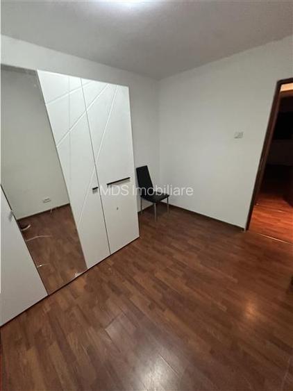 3 camere etaj 1 langa Mall - 5
