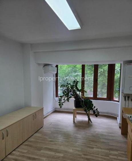 Închiriere Apartament 3 camere în Unirii - ideal pentru birouri - 7