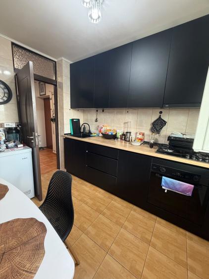 3 camere - Str. Panselelor - 10 min Metrou Aparatorii Patrie