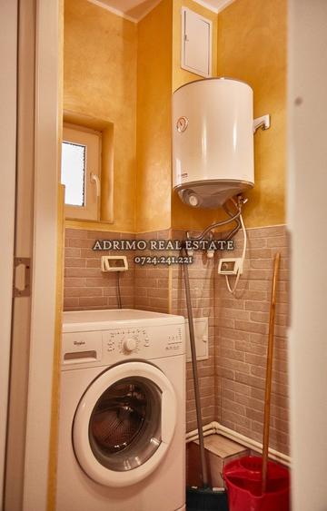 Garsoniera moderna zona Reyna - pana la 30 iunie - 300 eur