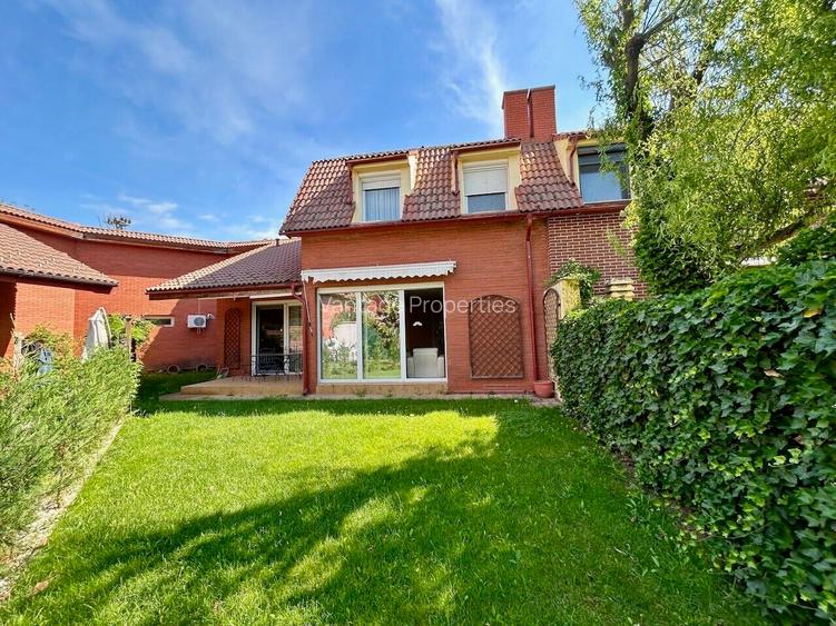 Vila 6 camere, complex rezidential cu piscina, Erou Iancu Nicolae - 22
