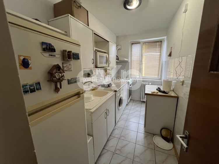 3 camere Decomandat electrica/sanitare refăcute 12 m Metrou Apărători reabilitat - 2