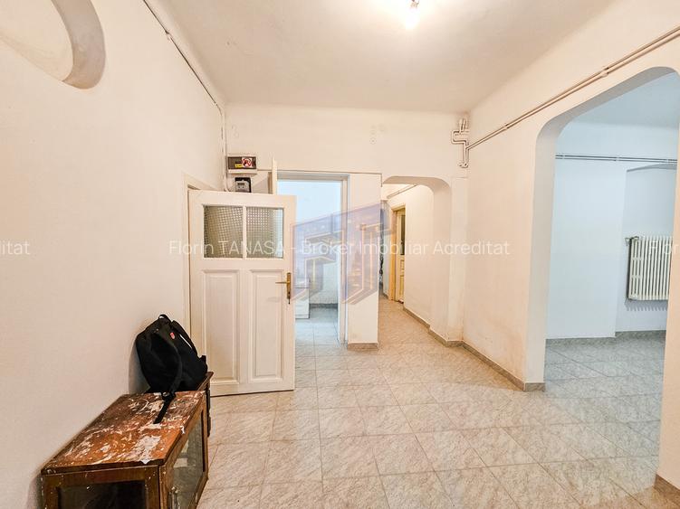Apartament 3 camere, 79 mp în Cartierul Armenesc, vilă interbelică - 6
