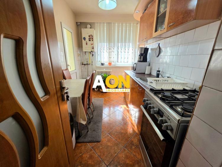 Apartament 2 Camere Decomandat, Strada Closca, Foste Proprietati