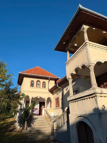 Casa Stil neoromanesc