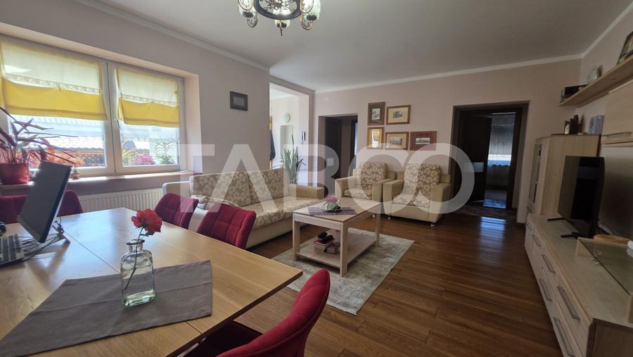 Casa de vanzare in Sebes zona semicentrala