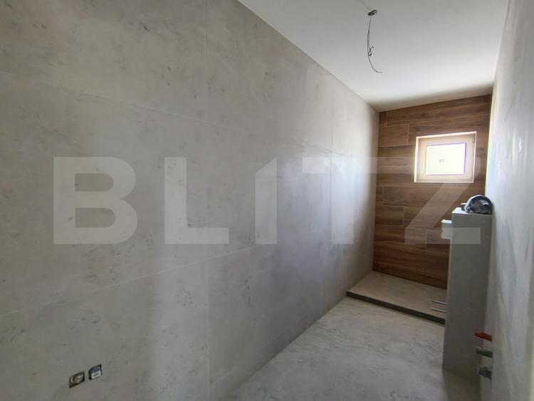 Apartament cu 3 camere, in suprafata de 85 mp si teren de 100 mp