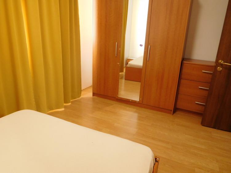 Chirie apartament 3 camere, zona linistita