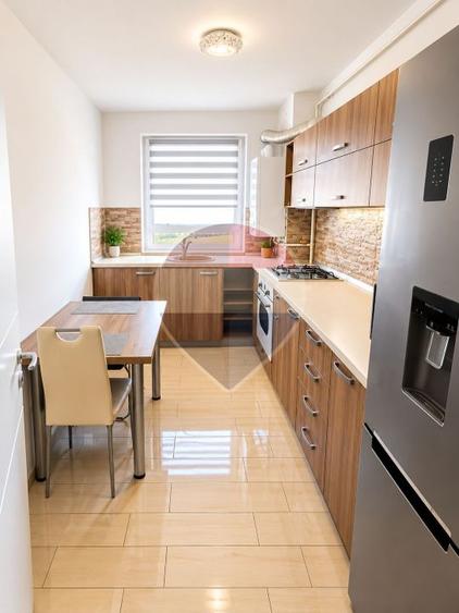 Apartament cu 3 camere de vânzare în zona Avantgarden
