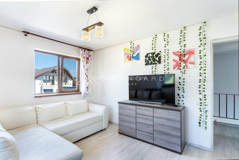 Casă tip duplex retrasă de la strada principală, Gilău - 8