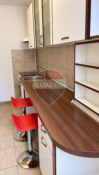 Studio de inchiriat in Centrul Istoric al Brasovului